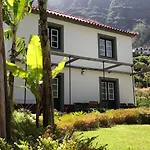 Casa Oliveira Esmeraldo - Guest Houses