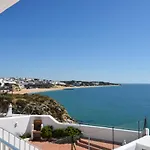 Apartamentos Encosta Do Mar
