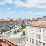 Oporto Street Sá de Noronha