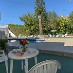 Palm Villa Estudios