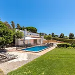 Beach Villa - Oceanfront Villa Martinhal