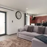 Casa Da Portada