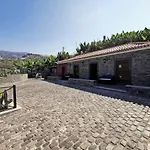 Villa Nova Madeira In Funchal Casa A And B
