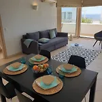 Sesimbra California Beach Apartment