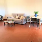 Apartamento vista mar e pôr do Sol (1,6km Praia)