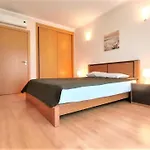 Apartamentos Turisticos Rocha Tower 4