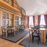 Casa Do Medico De Sao Rafael