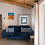Casa Cobra