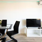 Torre Verde - Free Parking - Swimming Pool - Sea View - By Bedzy