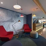 Holiday Inn Express Lisbon Airport By Ihg