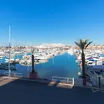 Marina Plaza By Garvetur