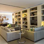 Ozadi Tavira Hotel
