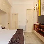 The Independente Hostel&Suites