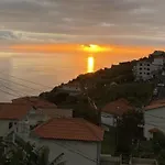 Cozy 1 Bedroom W/ Balcony, Ocean View & Perfect Sunsets