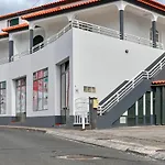Nidia’s Place, a Home in Madeira