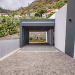 Vila Aguarelas With Pool By Stay Madeira Island