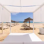 Vila Baleira Suites