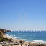 H&H - Rare Modern & Elegant Apartment With Wonderful Sea Views, A Few Meters From Porto De Mos Beach