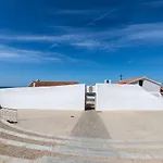 Carvoeiro -Spacious 2 Bedroom Appartment With Pool - Monte Dourado