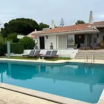 Vila Rosa