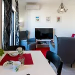 Parvihouse