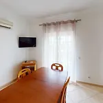 Praia Da Lota Apartments