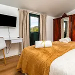 Fenix House
