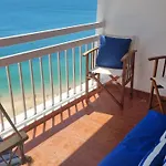 Sesimbra Sun&Sea - Beachfront Apartment!