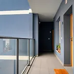 Tamariz Sea View, A Home In Madeira