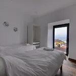 Fontinha Terrace View House