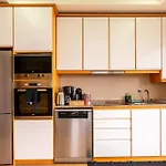 Casa Agrela By Rent2U, Lda