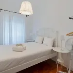 Patios Das Marias - Rosas
