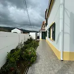 Apartamentos Em Casa Da Avo Ines