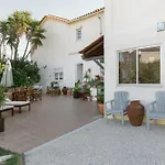 Matias Terrace House