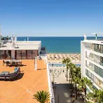 Centralgarve - Beachfront With Pool Penthouse