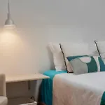 Pipas Do Avo - Seixal By An Island Apart