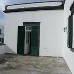 Lagoa Hostel & Suites