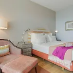 Pestana Promenade Ocean Resort Hotel
