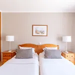 Oasis Beach Apartments