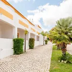 Oasis Beach Apartments
