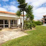 Ocean Apartment By Acasadascasas