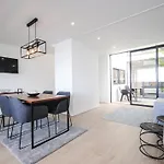 Home At Azores - Oasis House