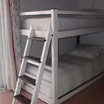 Dinas Guesthouse