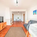 Guestready - Charming Stay With A Terrace