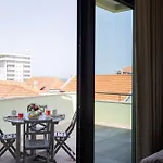 19 Nineteen Suites - Espinho