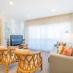 Palmeiras Apartment - 19A By Hellovacations