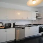 Sea front apartment - Princesa D. Amélia