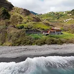 Maiata Beach House By Hr Madeira