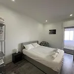 Sea View Apartment & 4 Minutes Walk To The Beach