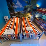 Amazigh Guincho Hostel & Suites